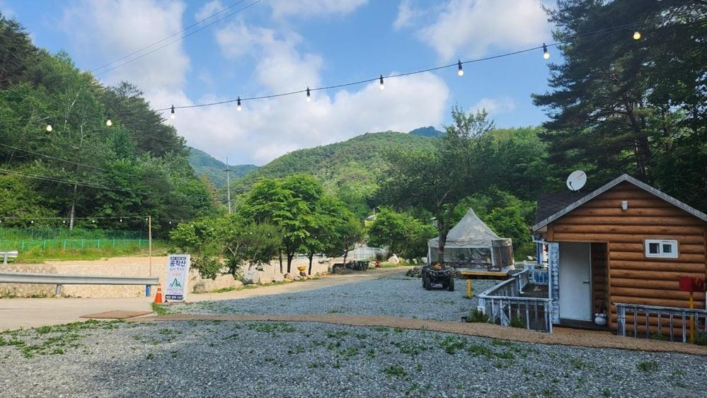 Hongcheon Gongjaksan Recreational Forest Pension Dış mekan fotoğraf